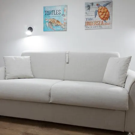 Incantevole Loft - Centro Storico- Wi-fi- Ad Un Passo Da Tutto Apartamento Terracina