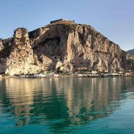 Incantevole Loft - Centro Storico- Wi-fi- Ad Un Passo Da Tutto * Terracina